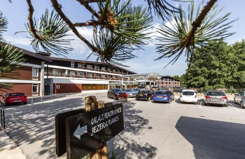 Seliste Hotel | Hotel Jezero - Plitvice Lakes National Park