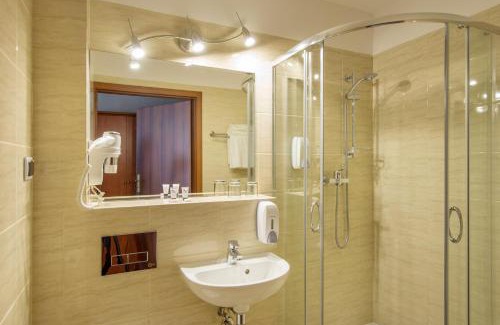 Podgorze Hotel | Hotel Krakus