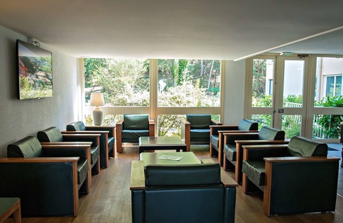 Nemours Hotel | Hotel Kyriad Nemours