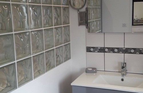 Bannay Hotel | Hotel La Buissonniere