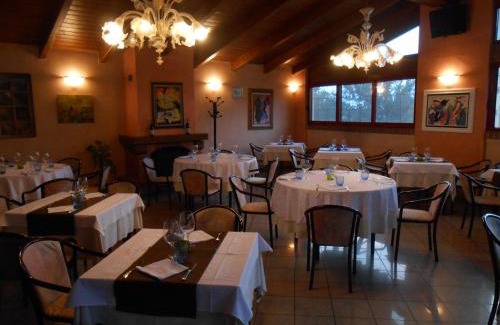 Quattro Castella Hotel | Hotel La Maddalena