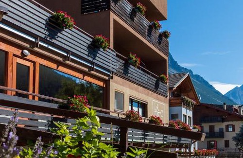 Isolaccia Hotel | Hotel La Val