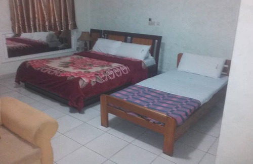 Yopougon Hotel | Hotel Le Bristol