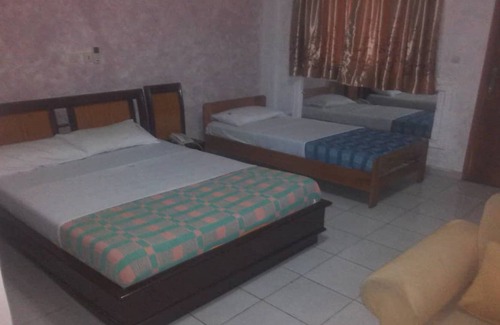 Yopougon Hotel | Hotel Le Bristol