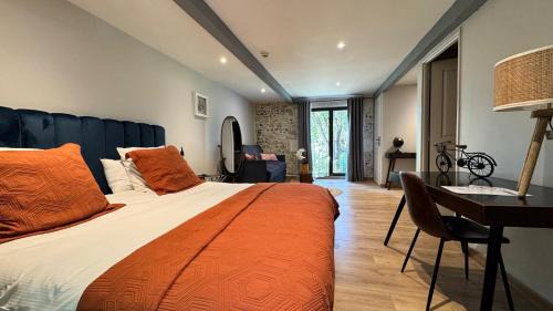Costieres Hotel | Hotel Le Galambre
