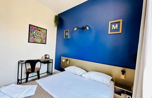Cournon-dʼAuvergne Hotel | Hotel Le Midi Clermont-Cournon
