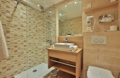 Sainte-Maxime City Centre Hotel | Hotel Le Petit Prince