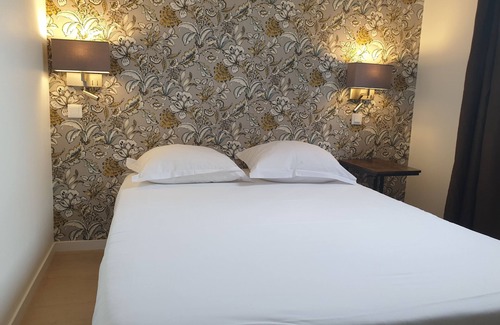 Saint-Serge Hotel | Hotel Le Royalty