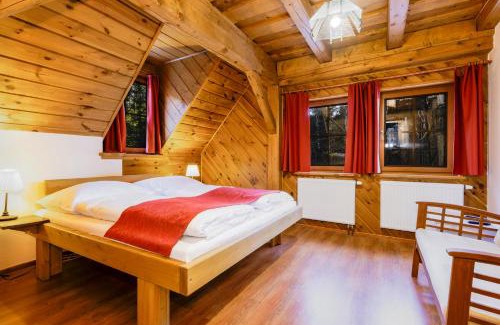 Frymburk Hotel | Hotel Leyla
