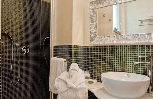 Marina di Massa Hotel | Hotel Luna