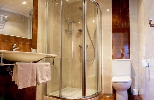 Reza Hotel | Hotel Mabú