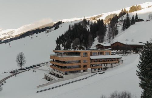 Hinterglemm Hotel | Hotel Marten - Ski-In & Ski-Out