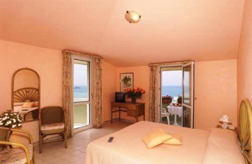 Scoglitti Hotel | Hotel Mida