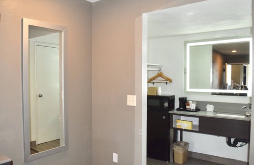 Lincoln Acres Hotel | Hotel Milagro