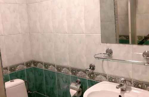 Dzierzoniow Hotel | Hotel Miodowy