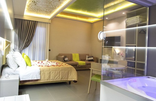 Marina di Varcaturo Hotel | Hotel Miramare