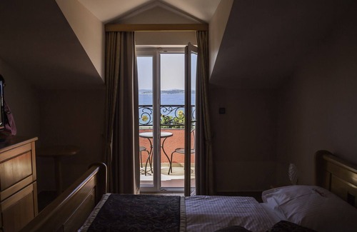 Vodice Hotel | Hotel Miramare