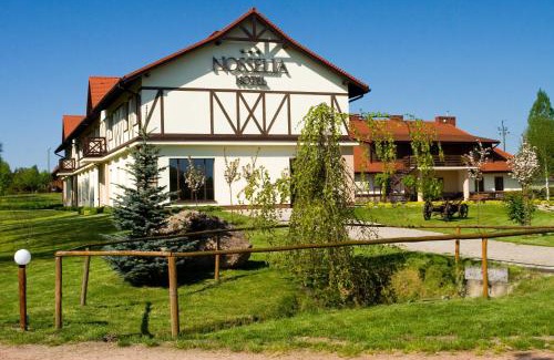 Krzyczki Hotel | Hotel Nosselia