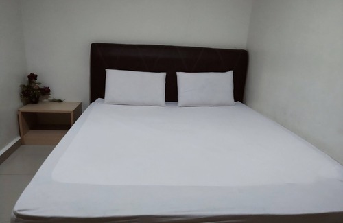 Sulawesi Hotel | Hotel O Pondok Almirah