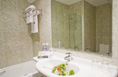Aios Hotel | Hotel Oca Vermar