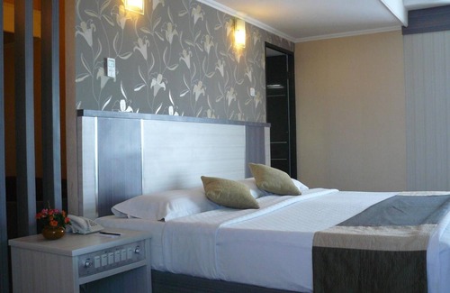 Darmo Hotel | Hotel Oval Surabaya