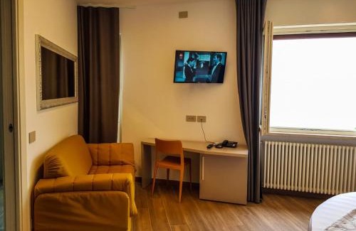 Brenzone sul Garda Hotel | Hotel Pace