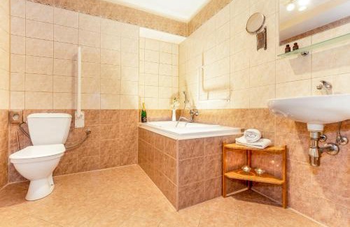 Bechyne Hotel | Hotel Panská