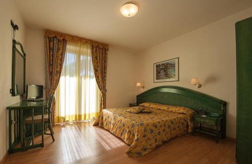 Puntone di Scarlino Hotel | Hotel Parco delle Cale