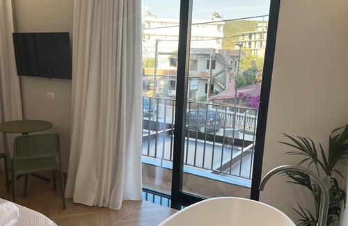 Ksamil Hotel | Hotel Parid