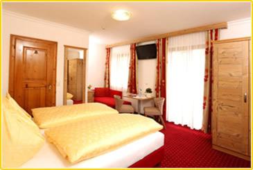 Sankt Johann im Pongau House | Hotel - Pension Ötzmooshof