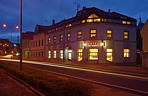 Sumperk Hotel | Hotel Pod Radnicí