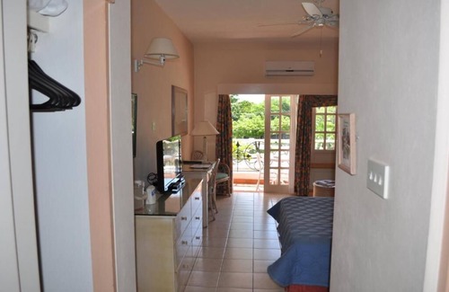 Hastings Hotel | Hotel PomMarine