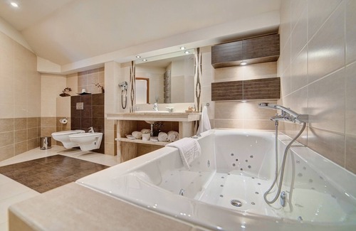 Krynica-Zdroj Hotel | Hotel Prezydent