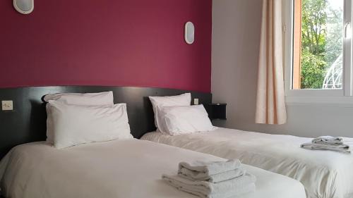 Ars-sur-Formans Hotel | Hotel Regina