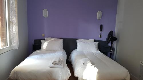 Ars-sur-Formans Hotel | Hotel Regina