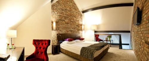 Opalenica Hotel | Hotel Remes