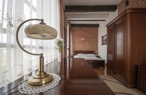 Ostrowiec Swietokrzyski Hotel | Hotel Restauracja Pod Parowozem