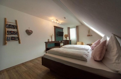 Bad Wildbad Hotel | Hotel Restaurant Auerhahn