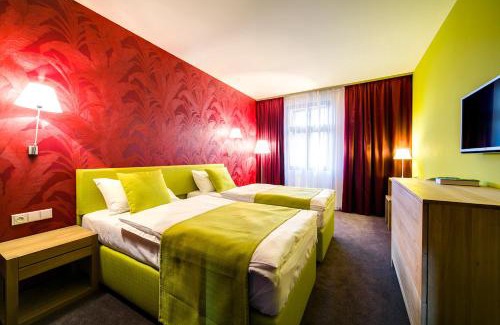 Zbraslav Hotel | Hotel Restaurant Darwin