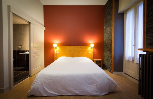 Cauterets Hotel | Hotel Restaurant Les Edelweiss