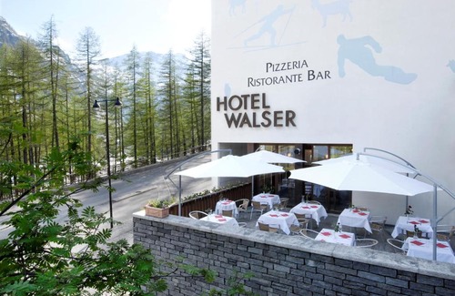 Bosco Gurin Hotel | Hotel Ristorante Walser