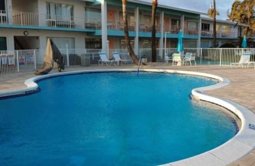 Hillsboro Beach House | Hotel Room #106 - Sunrise Ocean Suites