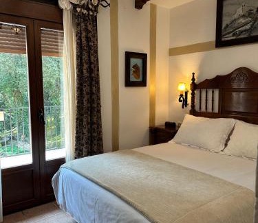 La Iruela Hotel | Hotel Rural Convento Santa Maria de la Sierra