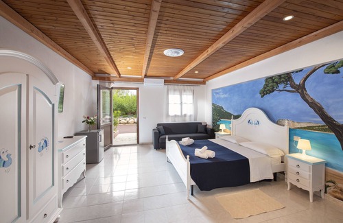 Santa Margherita di Pula Hotel | Hotel Rurale Orti di Nora & SPA