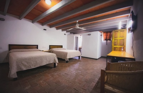 San Sebastian Tutla Hotel | Hotel Rustiko
