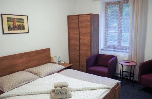 Krivoklat Hotel | Hotel Sýkora