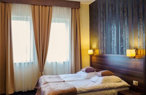 Rawa Mazowiecka Hotel | Hotel Sevilla