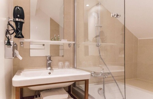 Montrouge Hotel | Hotel Sixteen Paris Montrouge