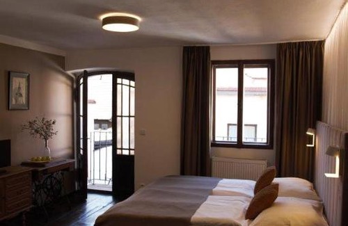 Cesky Krumlov Hotel | Hotel Svambersky dum