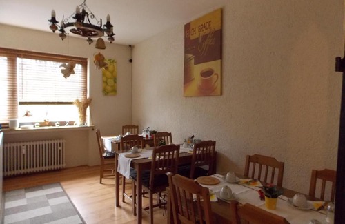 Heiligenhaus Hotel | Hotel Talburg